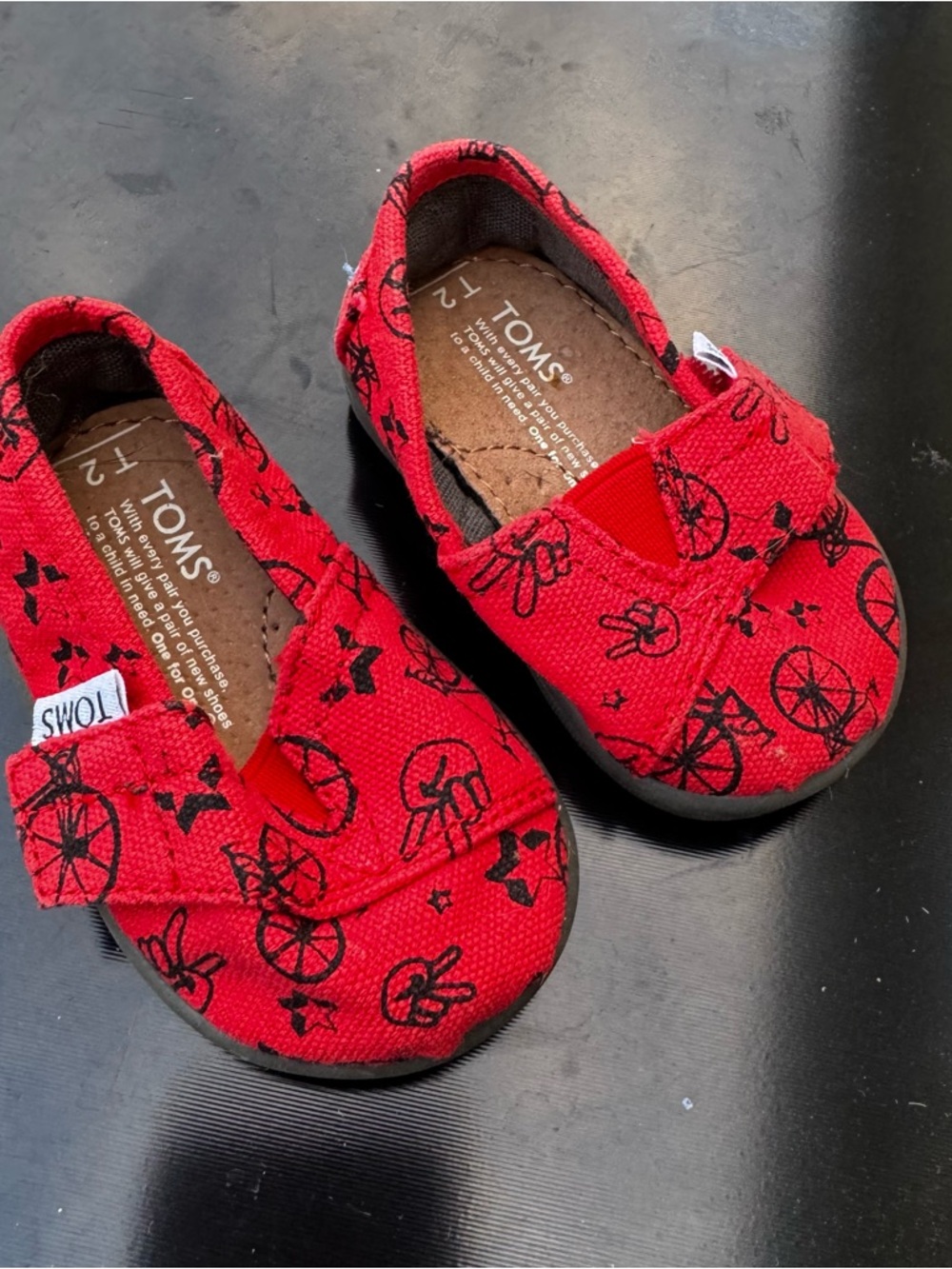 Toms peace and bikes red baby shoes size 2 T